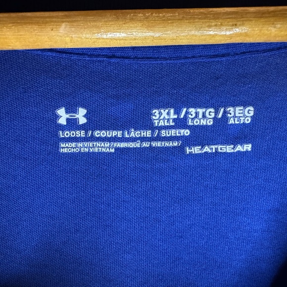 Under Armour Men's Royal Blue Graphic Tee - Picture 2 of 3